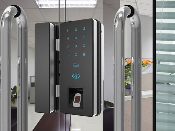 双湖24小时上门开锁公司