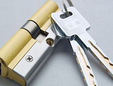 双湖24小时上门开锁公司