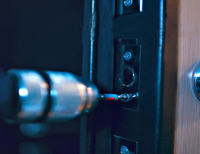 双湖24小时上门开锁公司